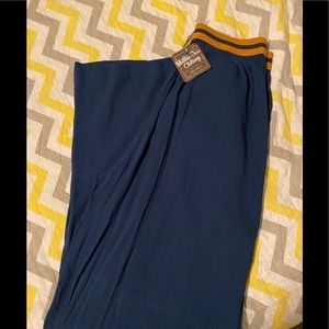 Matilda Jane try something new pants size Small